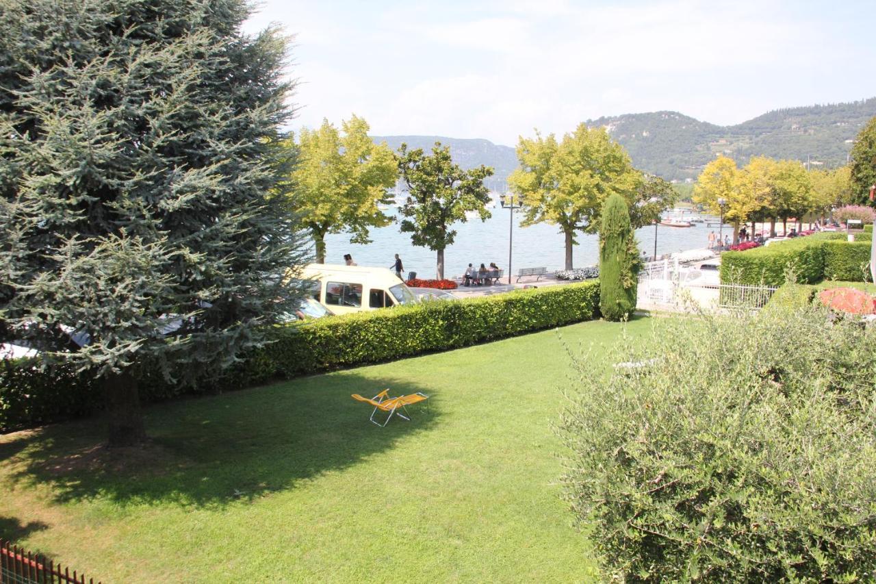 Apartment Bardolino Lake Front Esterno foto